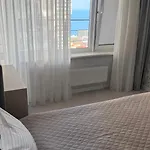 דירה с террасой аркадия вид моря *